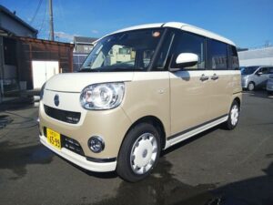 ◆Ｇ "メイクアップVS SAⅢ" ◆パールホワイトⅢ×ナチュラルベージュマイカM ◆2WD
