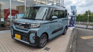 ◆ファンクロス ◆レイクブルーメタリック ◆2WD